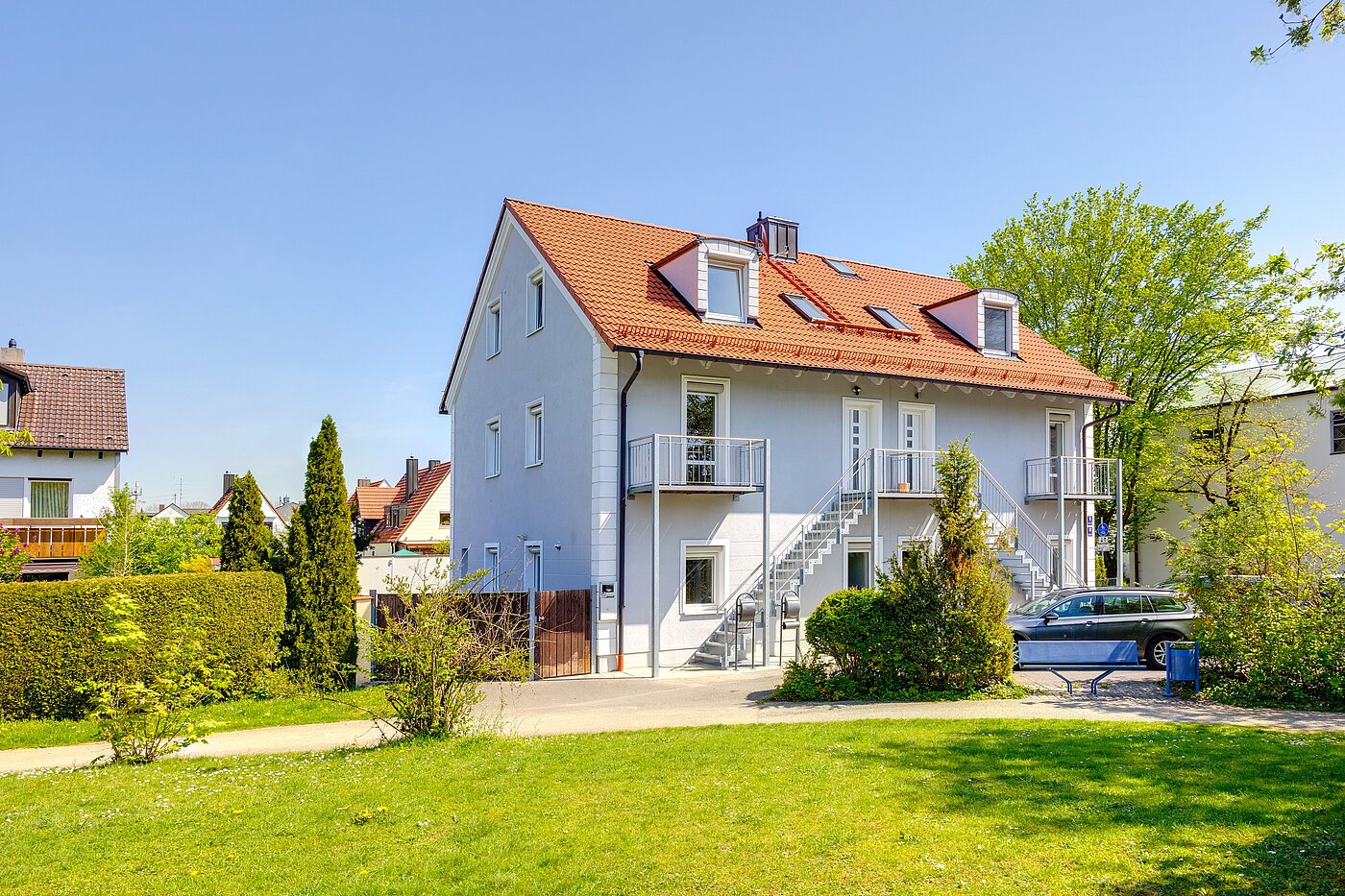 Semi-detached House with 6.5 room | Unterschleißheim | 70122 | Ansicht von der Alleestraße
