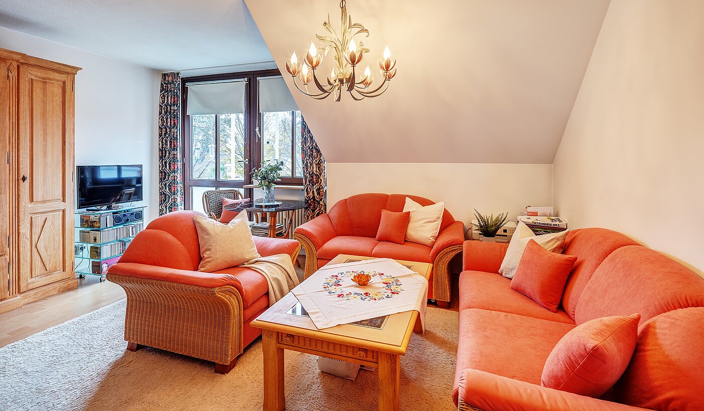 Apartment with 2 room | Germering | 70029 | Schönes Wohnzimmer