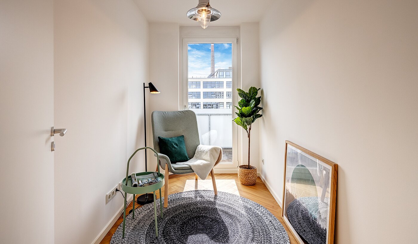 Apartment with 2.5 room | München-Schwanthalerhöhe | 2210ML2 | Arbeitszimmer mit Terrassenzugang