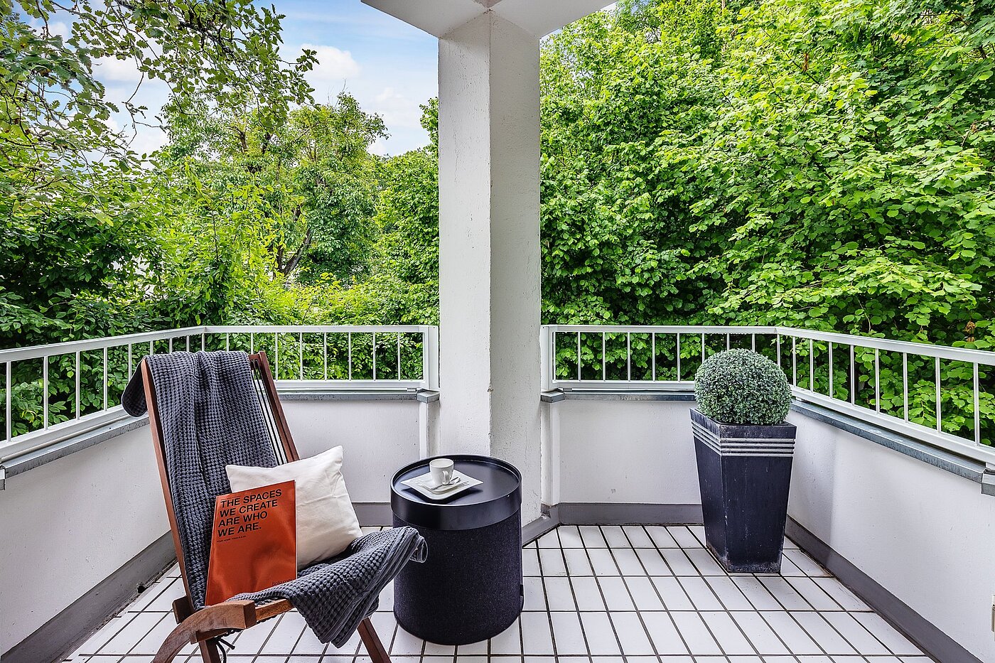 Apartment with 3 room | München-Harlaching | 2108ML3 | ...zum Süd/Ost-Balkon und...