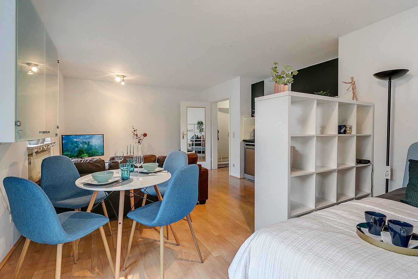 Apartment with 1 room | München-Obergiesing | 1908ML1 | Esstisch