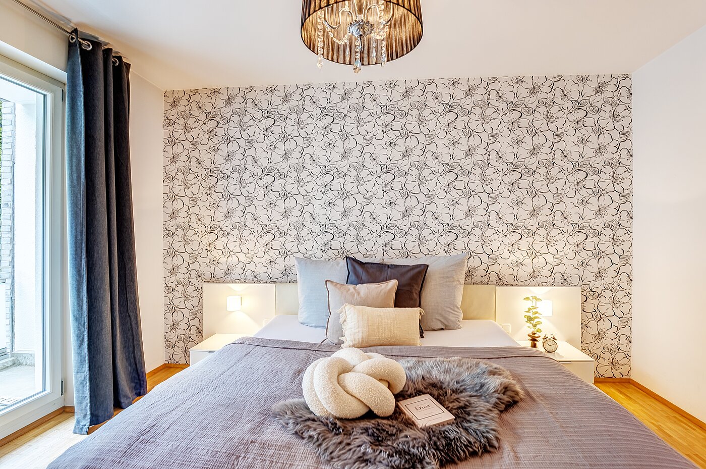 Apartment with 3 room | München-Neuhausen | 70489 | ...mit...