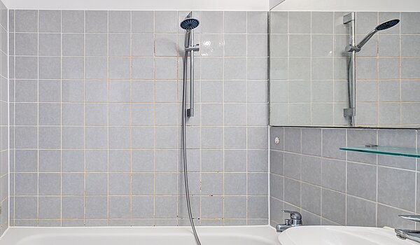 Apartment with 1 room | München-Feldmoching | 70466 | Badezimmer