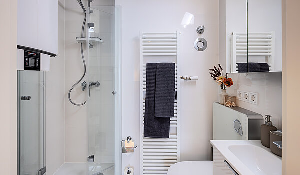 Apartment with 2 room | München-Sendling-Westpark | 70413 | ...Duschbad