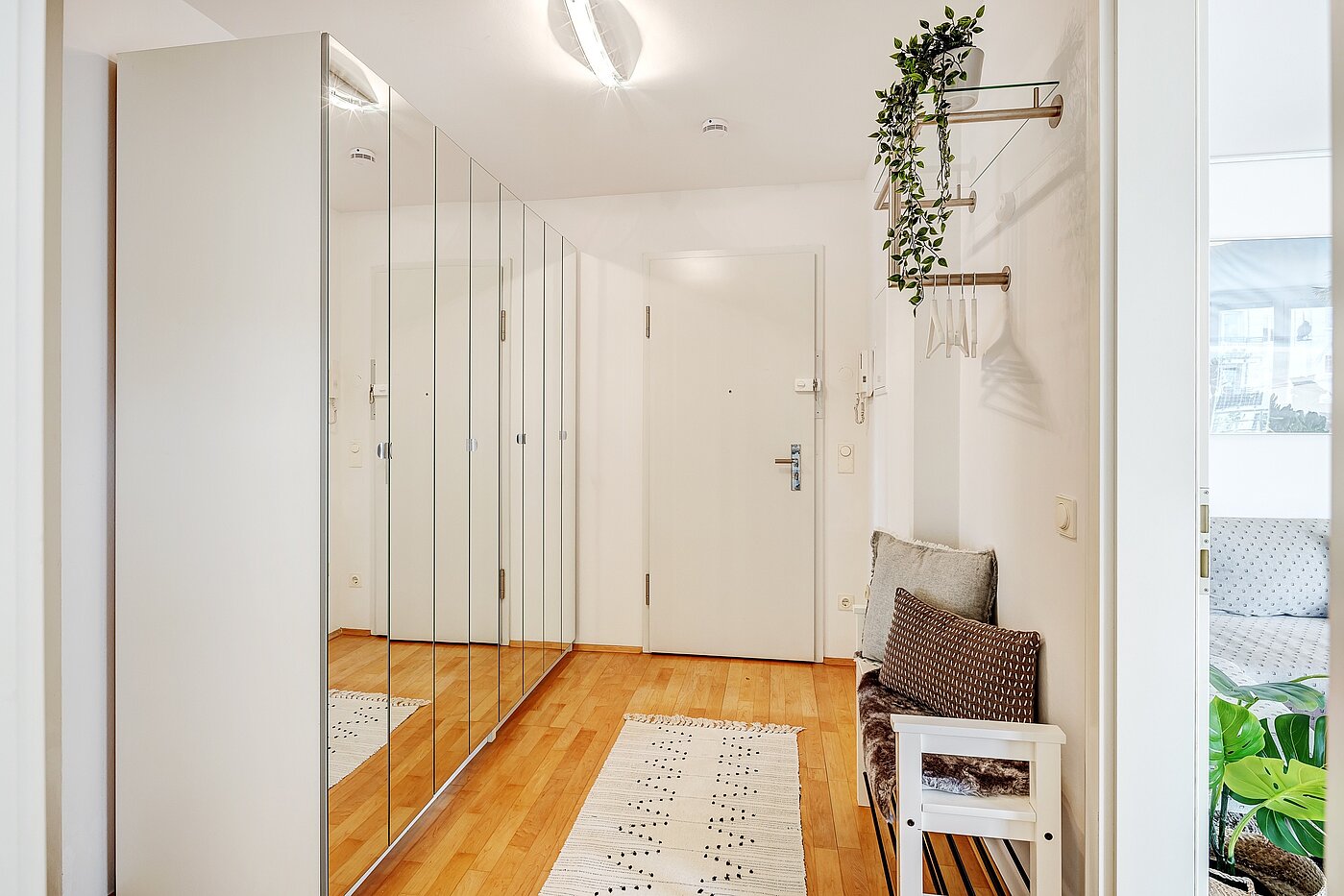 Apartment with 1.5 room | München-Schwabing | 2205ML81 | Diele mit...