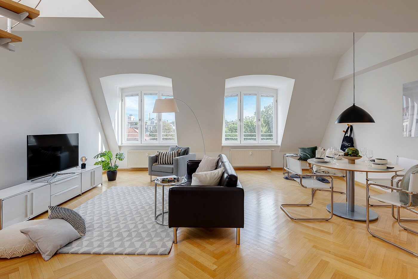 Apartment with 2 room | München-Schwabing | 2208ML2