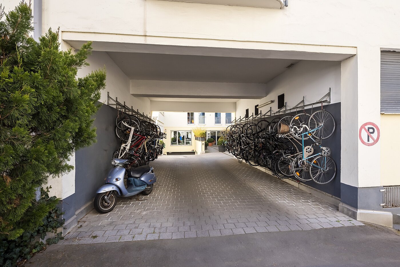 Apartment with 1 room | München-Maxvorstadt | 70027 | Fahrradabstellmöglichkeiten