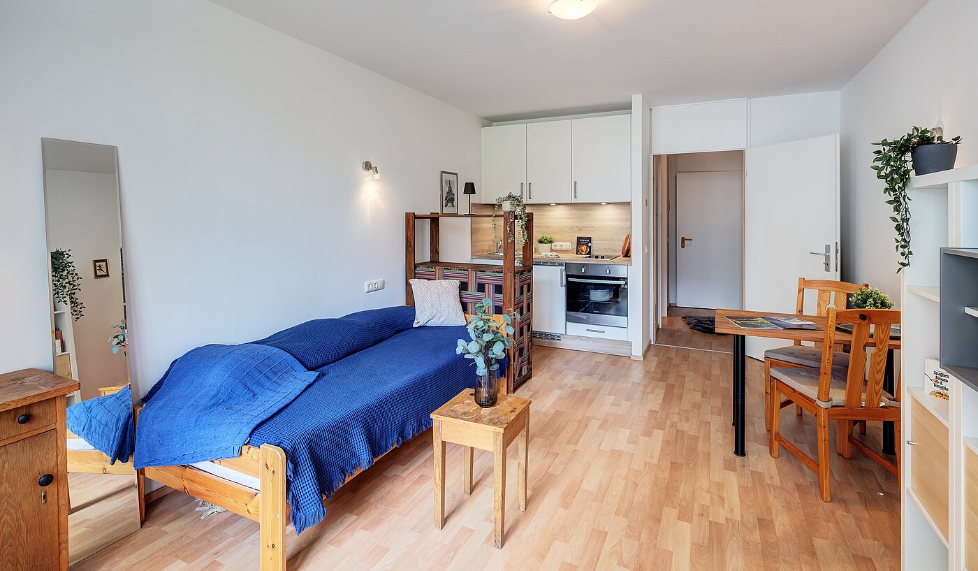 Apartment with 1 room | München-Haidhausen | 70274 | Wohn- und Schlafbereich