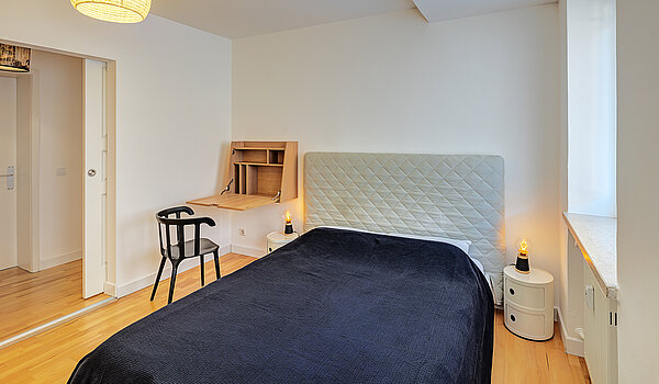 Apartment with 3 room | München-Au | 70447 | Gemütliches Bett