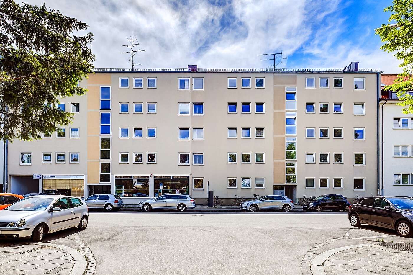 Apartment with 1.5 room | 70127 | Hausansicht