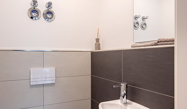 Penthouse with 2 room | München-Bogenhausen | 70385 | Gäste-WC