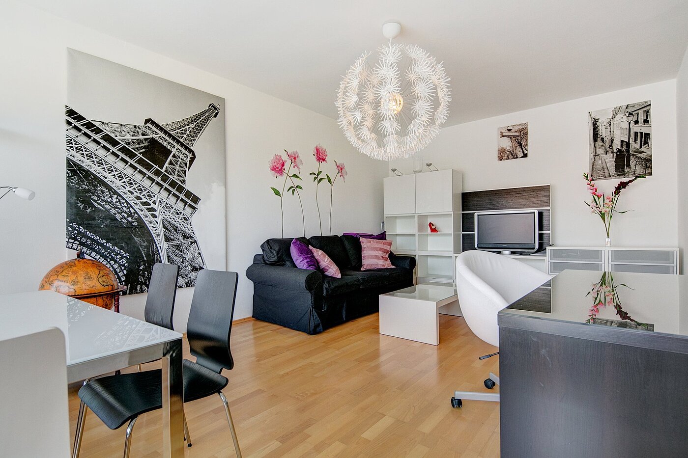 Apartment with 2 room | München-Laim | 1909ML3 | Großes Wohnzimmer