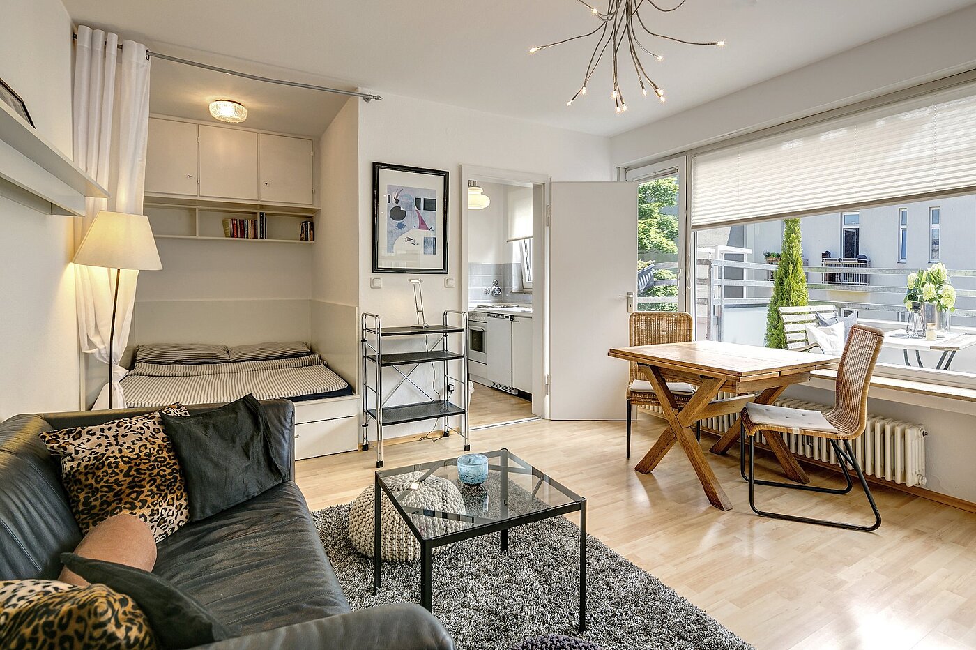 Apartment with 1 room | München-Schwabing | 2106ML1 | Sehr heller Wohnruam...