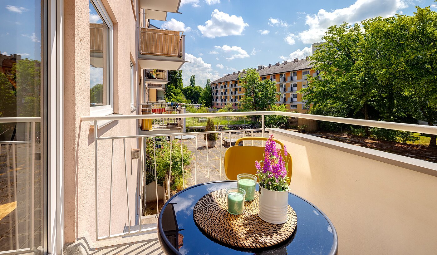 Apartment with 3 room | München-Obergiesing | 70028 | Gemütlicher West-Balkon mit...