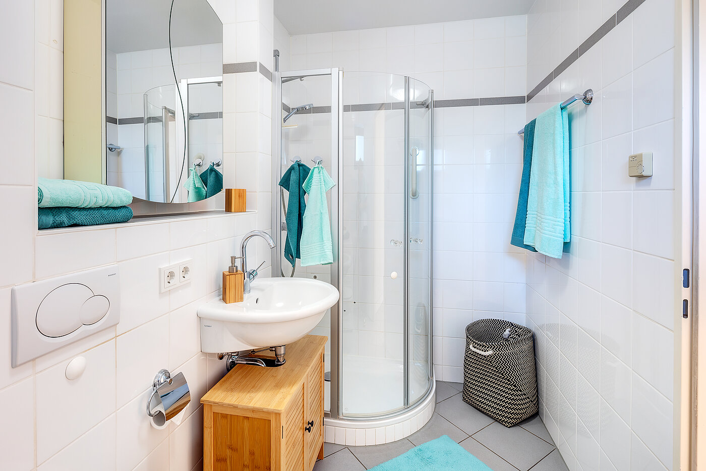 Apartment with 2 room | Haar | 70426 | ...mit Dusche