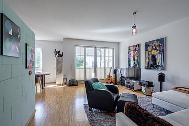 Alt-Solln: Move-in ready, spacious 3-room apartment in villa