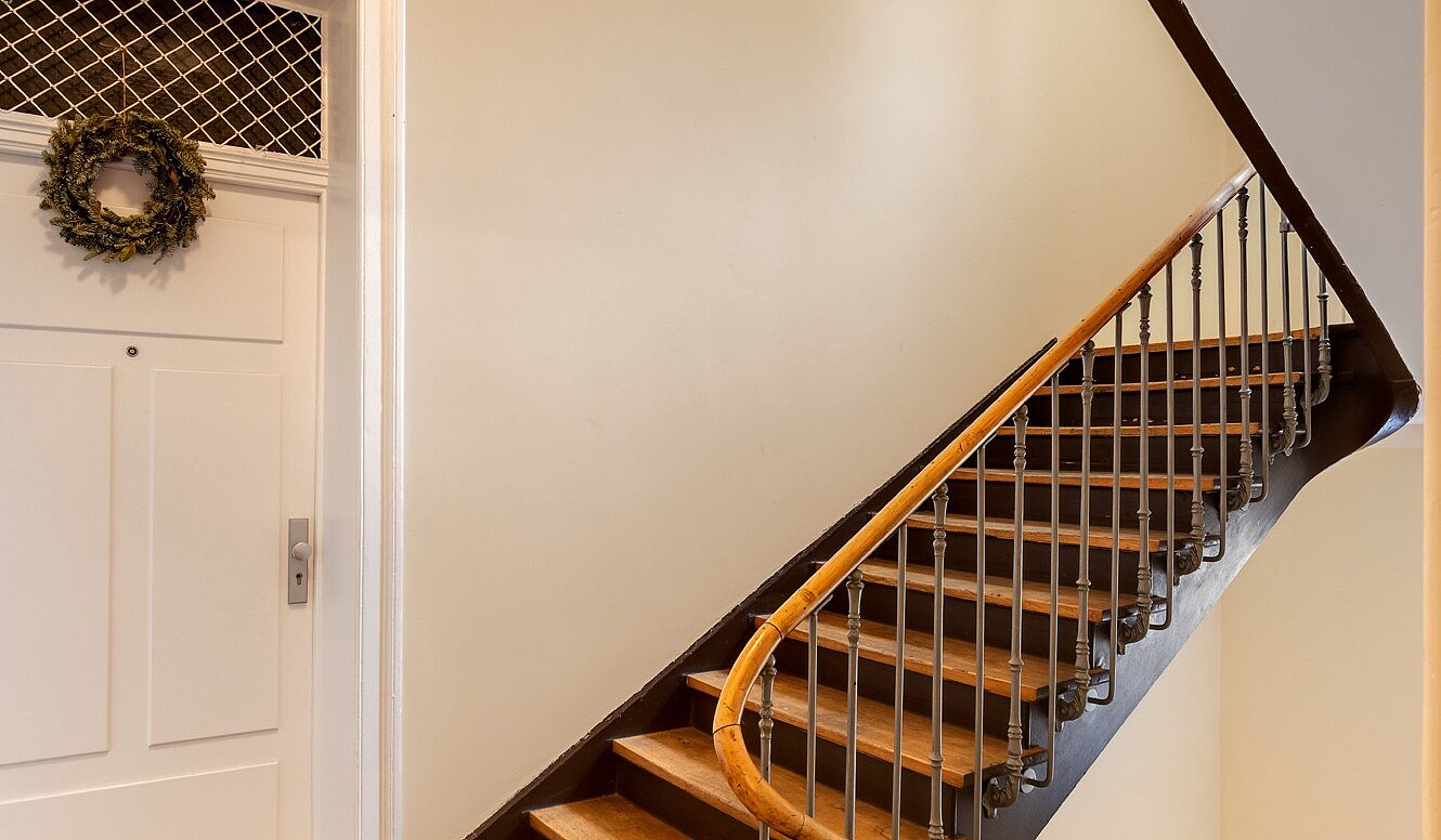 Apartment with 5 room | München-Altstadt | 700121 | Gepflegtes Treppenhaus...