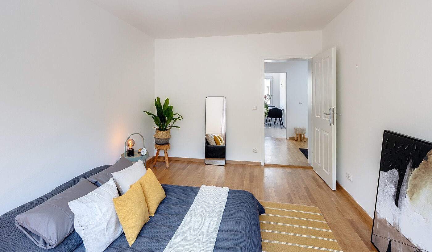 Apartment with 3 room | München-Obergiesing | 70028 | ...zum ruhigen Innenhof