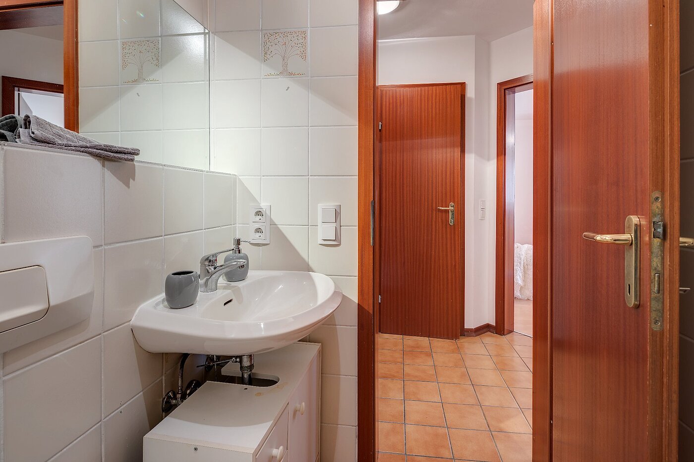 Apartment with 2 room | München-Isarvorstadt | 1804ML1 | Freundliches Badezimmer