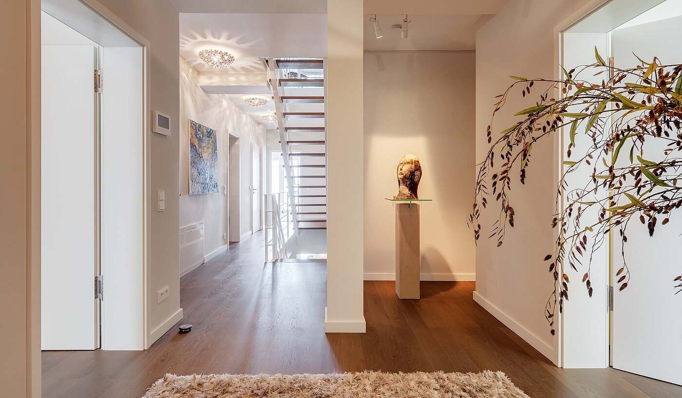 Apartment with 5 room | München-Maxvorstadt | 1807ML1 | Stilvoller Eingang