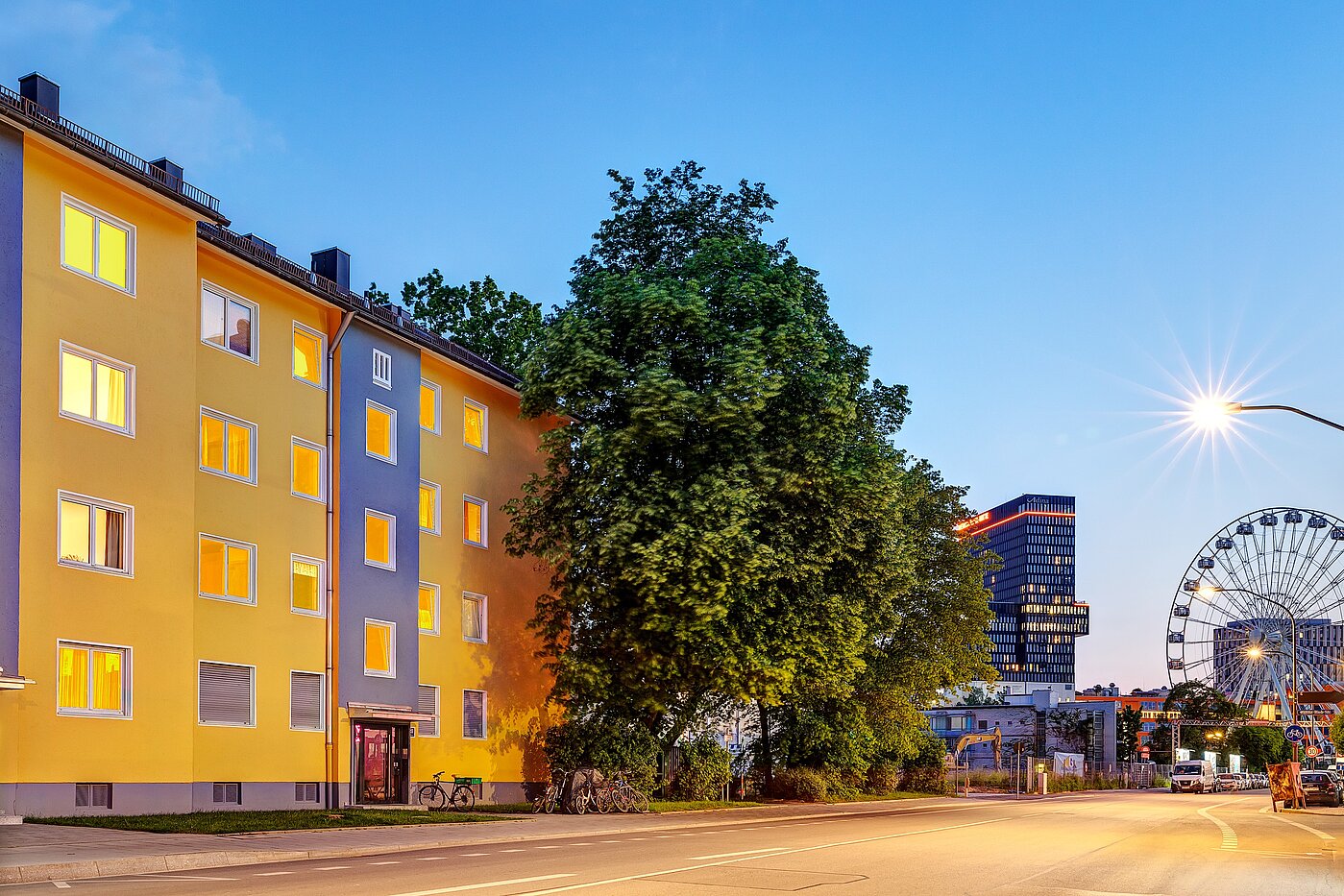 Apartment with 2.5 room | München-Berg am Laim | 70030 | Blaue Stunde