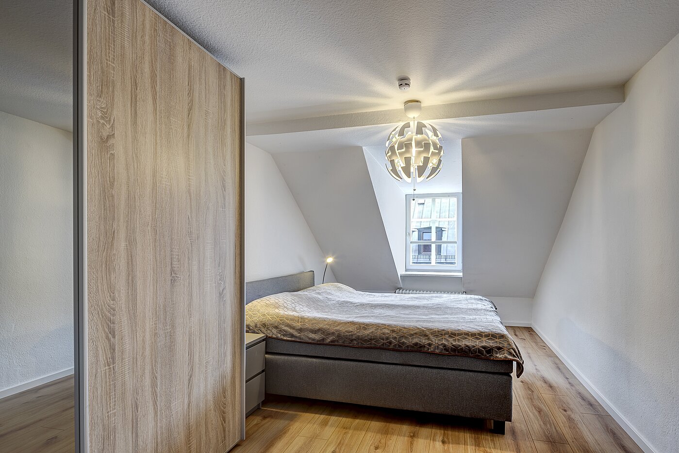 Attic Apartment with 4.5 room | München-Ludwigsvorstadt | 70461 | Schlafen 2
