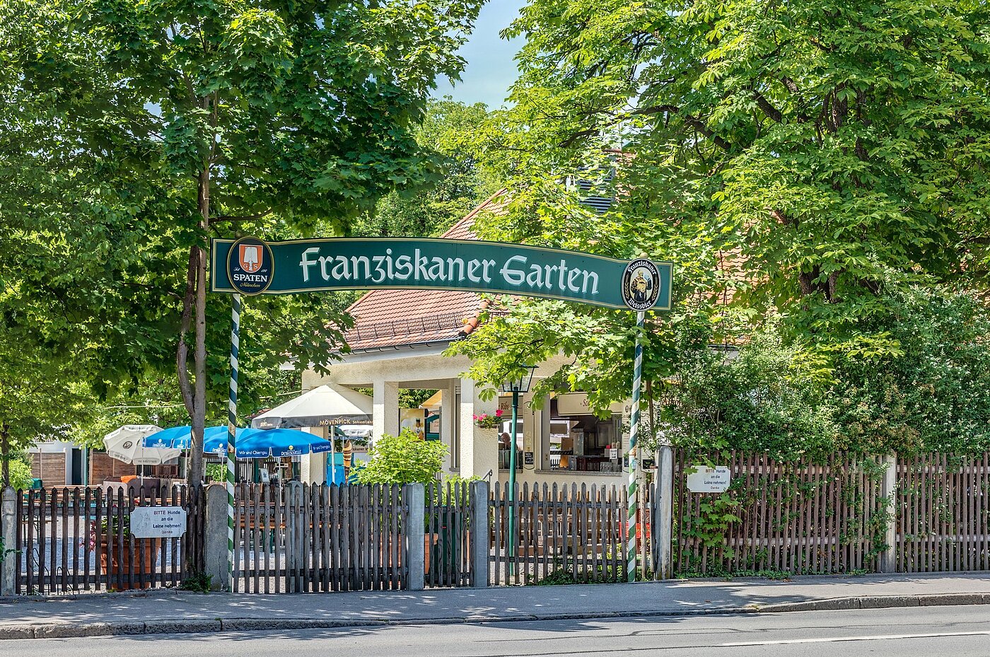 Apartment with 2 room | München-Trudering | 1907ML1 | Biergarten