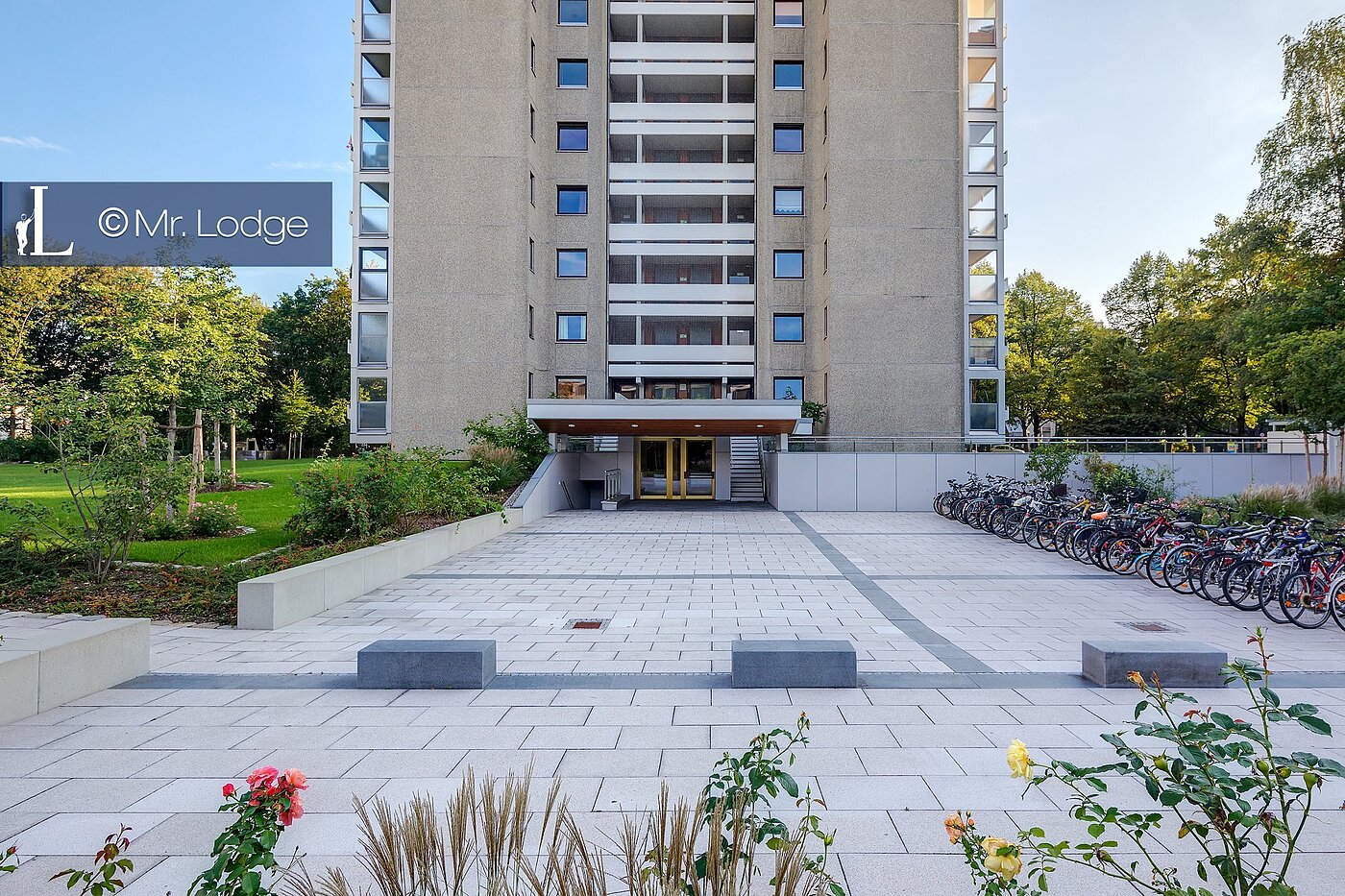 Apartment with 1 room | München-Bogenhausen | 1809ML7 | Hauseingang