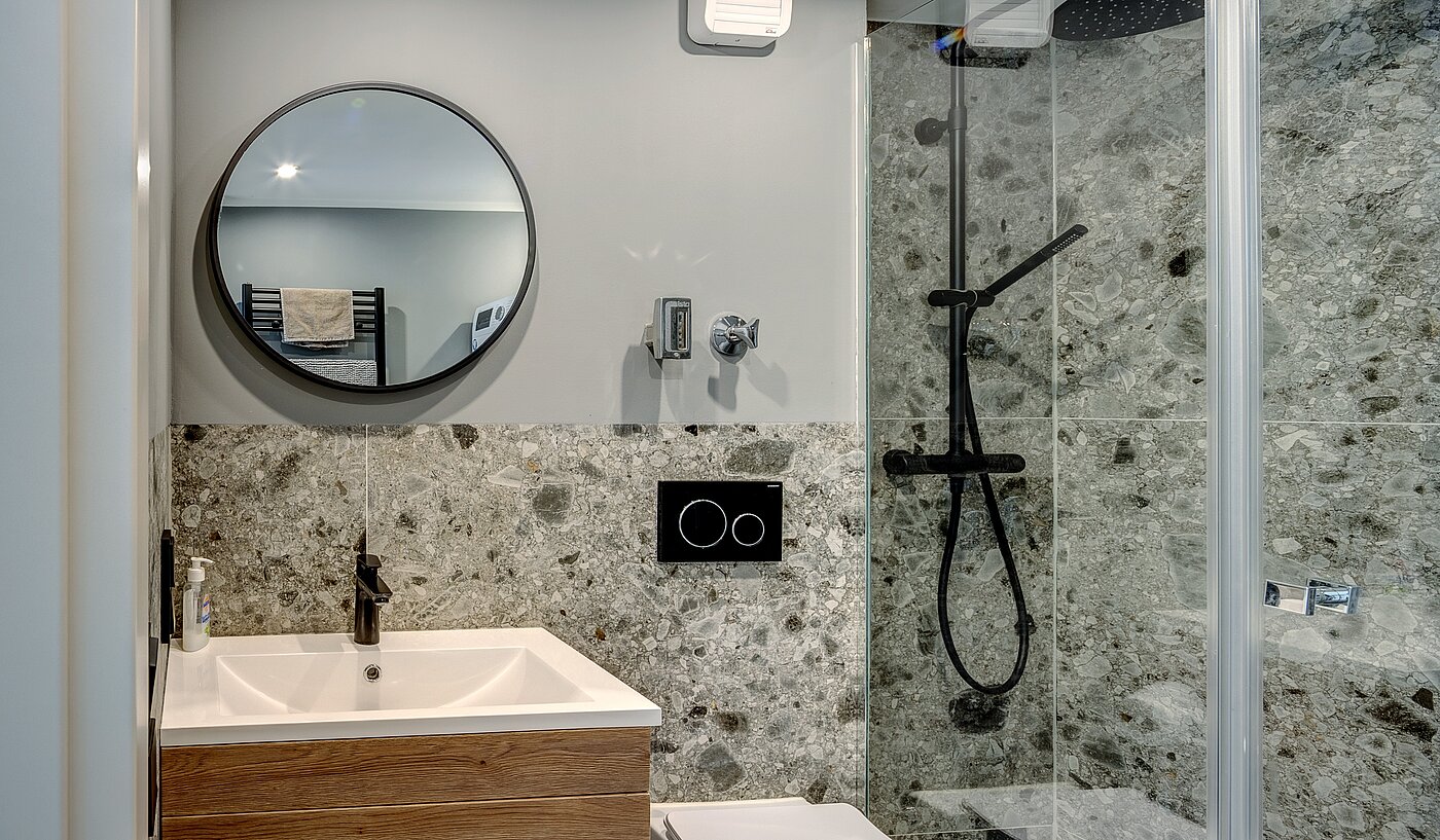 Apartment with 1 room | München-Schwabing | 70376 | Große Dusche