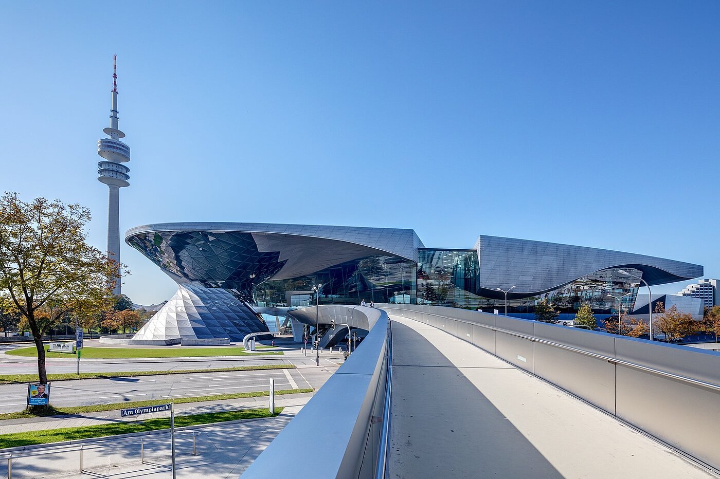 Apartment with 2 room | München-Milbertshofen | 2004ML3 | Die BMW-Welt