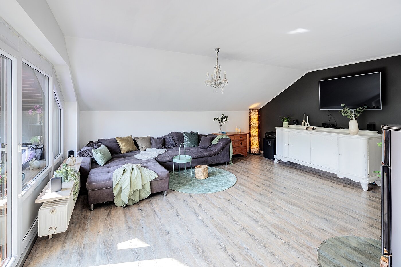 Attic Apartment with 3 room | Karlsfeld | 70217 | ...unterm Dach...