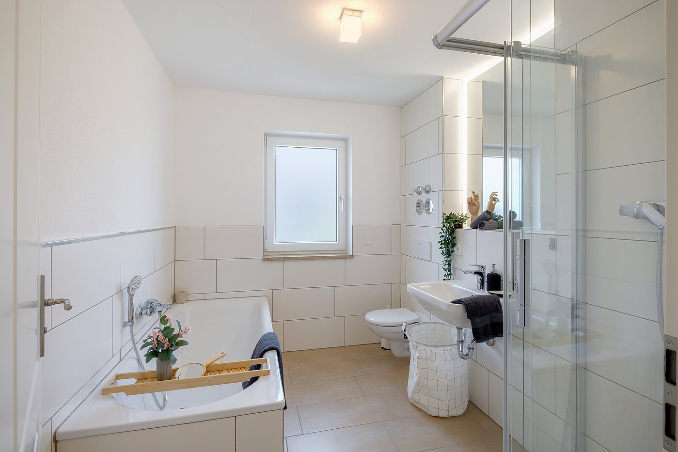 Special property with 9 room | 70406 | Bad 1 Obergeschoss