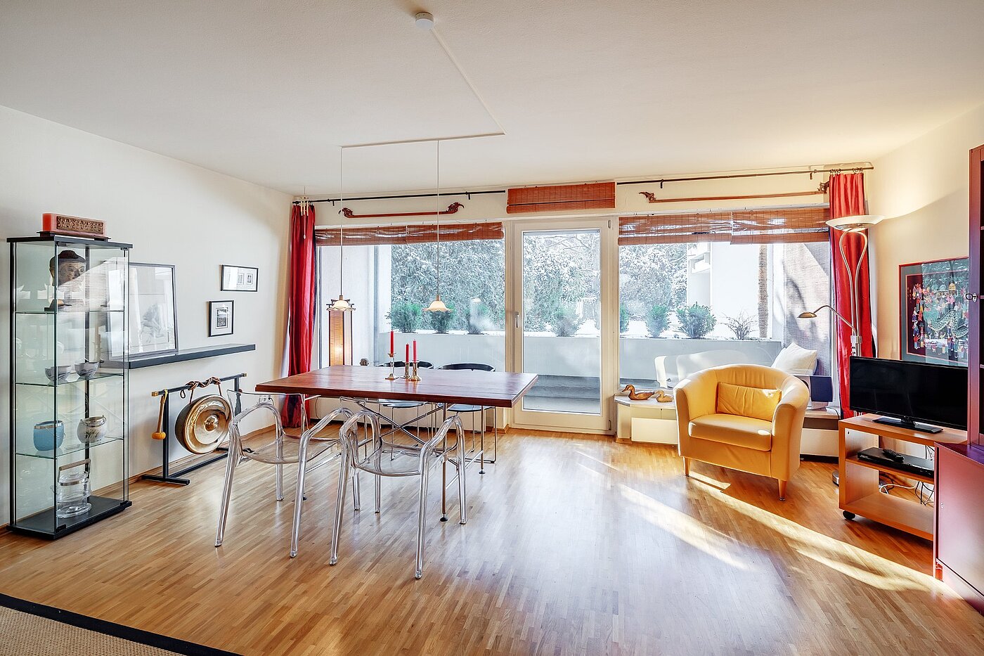 Apartment with 2 room | München-Nymphenburg | 2101ML6 | Breite Fensterfront zur...