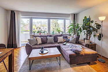 Waldtrudering: Bright 3-bedroom apartment – well-designed and centrally located