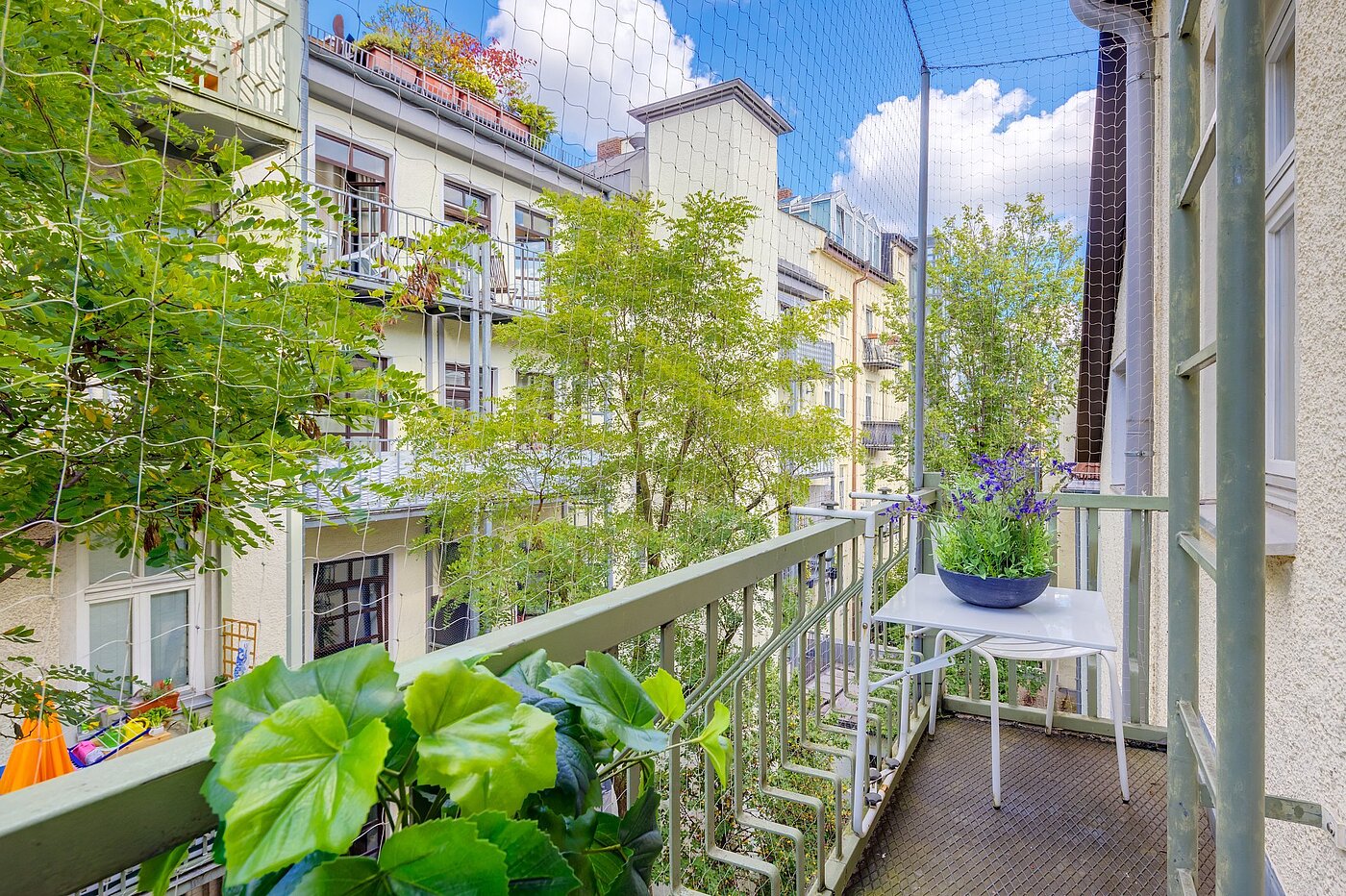 Apartment with 2 room | München-Altstadt | 2106ML7 | ...schönen Balkon