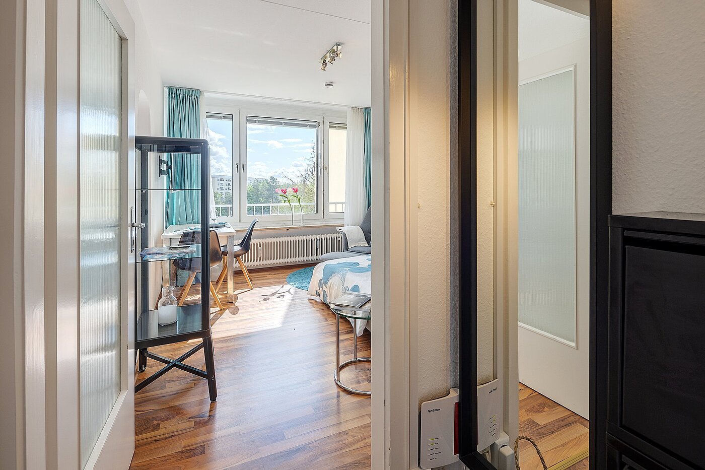 Apartment with 1 room | München-Oberföhring | 2104ML2 | ...mit Blick in d. Wohnbereich