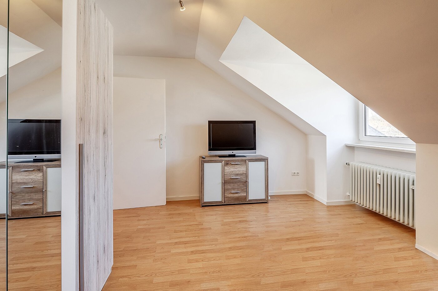 Apartment with 3 room | Karlsfeld | 2004ML5 | ...Schlafzimmer und...