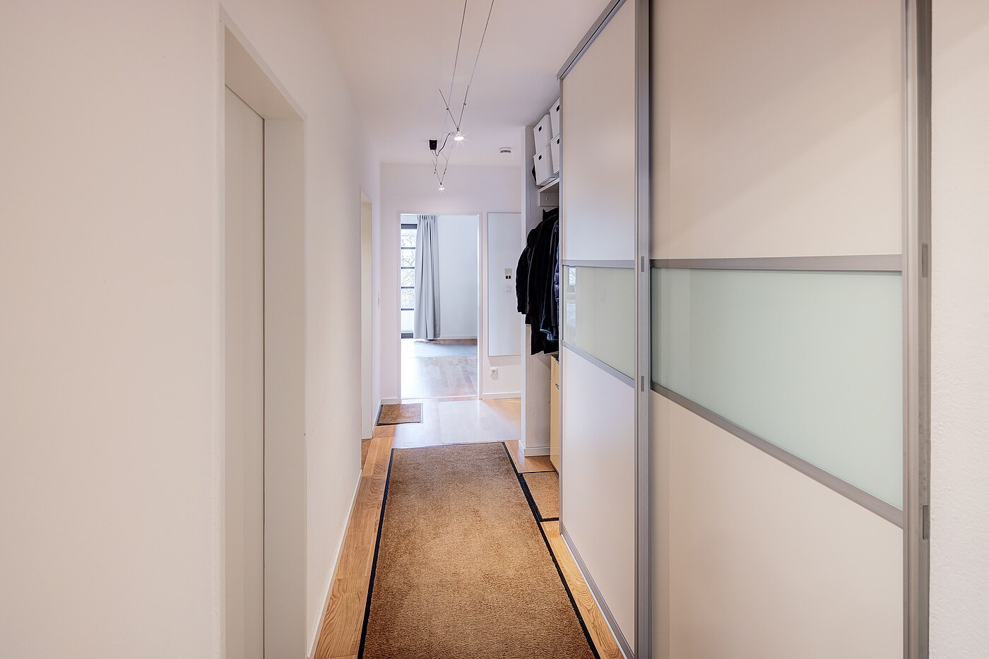 Apartment with 2 room | 70206 | ...Stellfläche