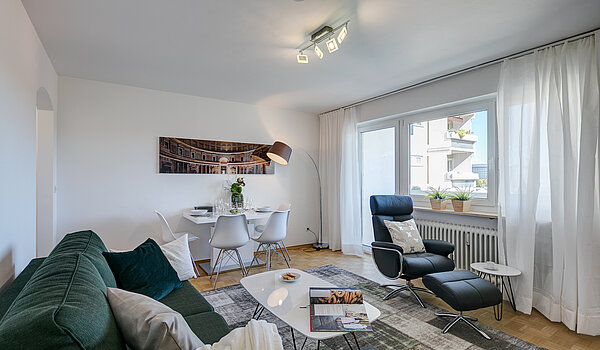 Apartment with 2 room | München-Moosach | 70407