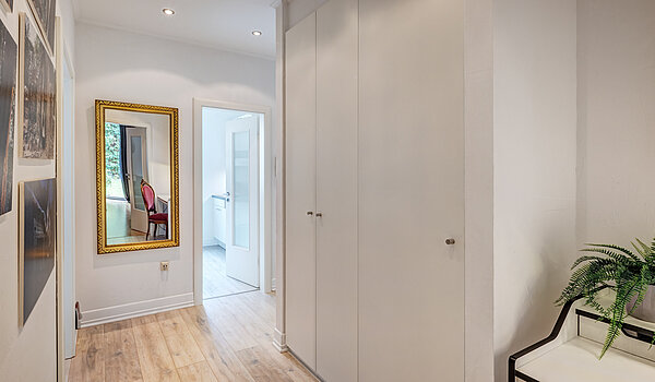 Ground floor apartment with 2 room | München-Schwabing | 70394 | Flur