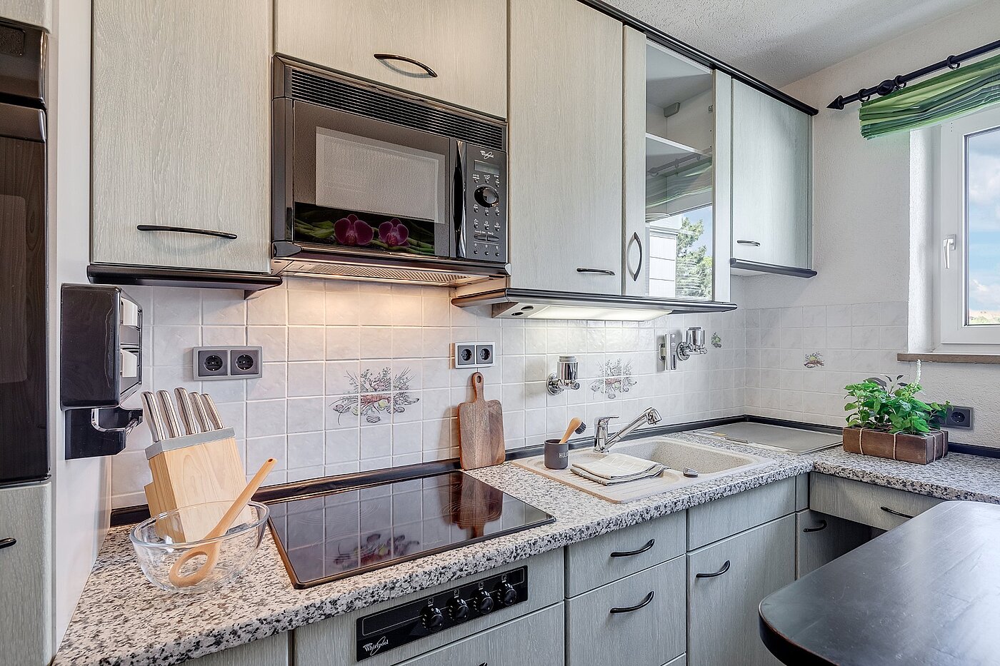 Apartment with 2 room | München-Ramersdorf | 1812ML2 | Schöne Einbauküche...