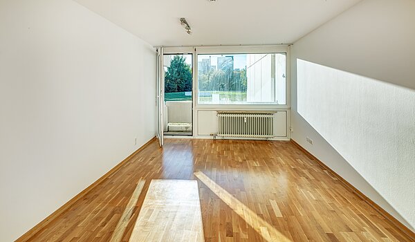 Apartment with 1 room | München-Feldmoching | 70466 | Helles Wohnzimmer