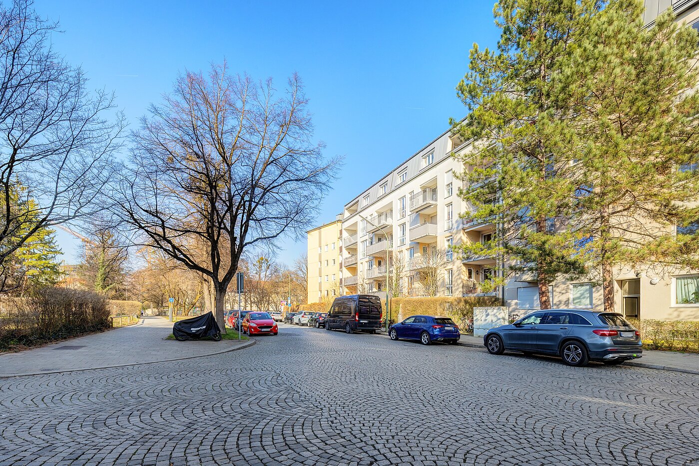 Apartment with 1 room | München-Schwabing | 70200 | Ansicht von der Straße aus