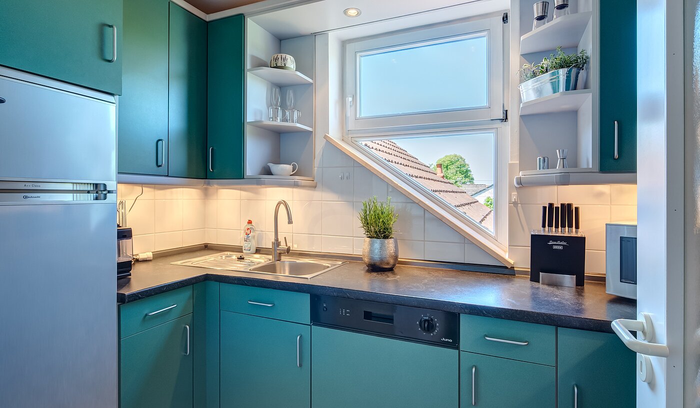 Apartment with 2 room | Neubiberg | 70129 | Küche mit Fenster