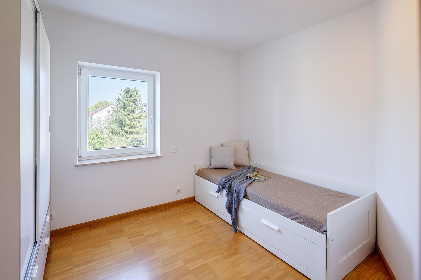Semi-detached House with 6.5 room | Unterschleißheim | 70122 | Weiteres Zimmer...