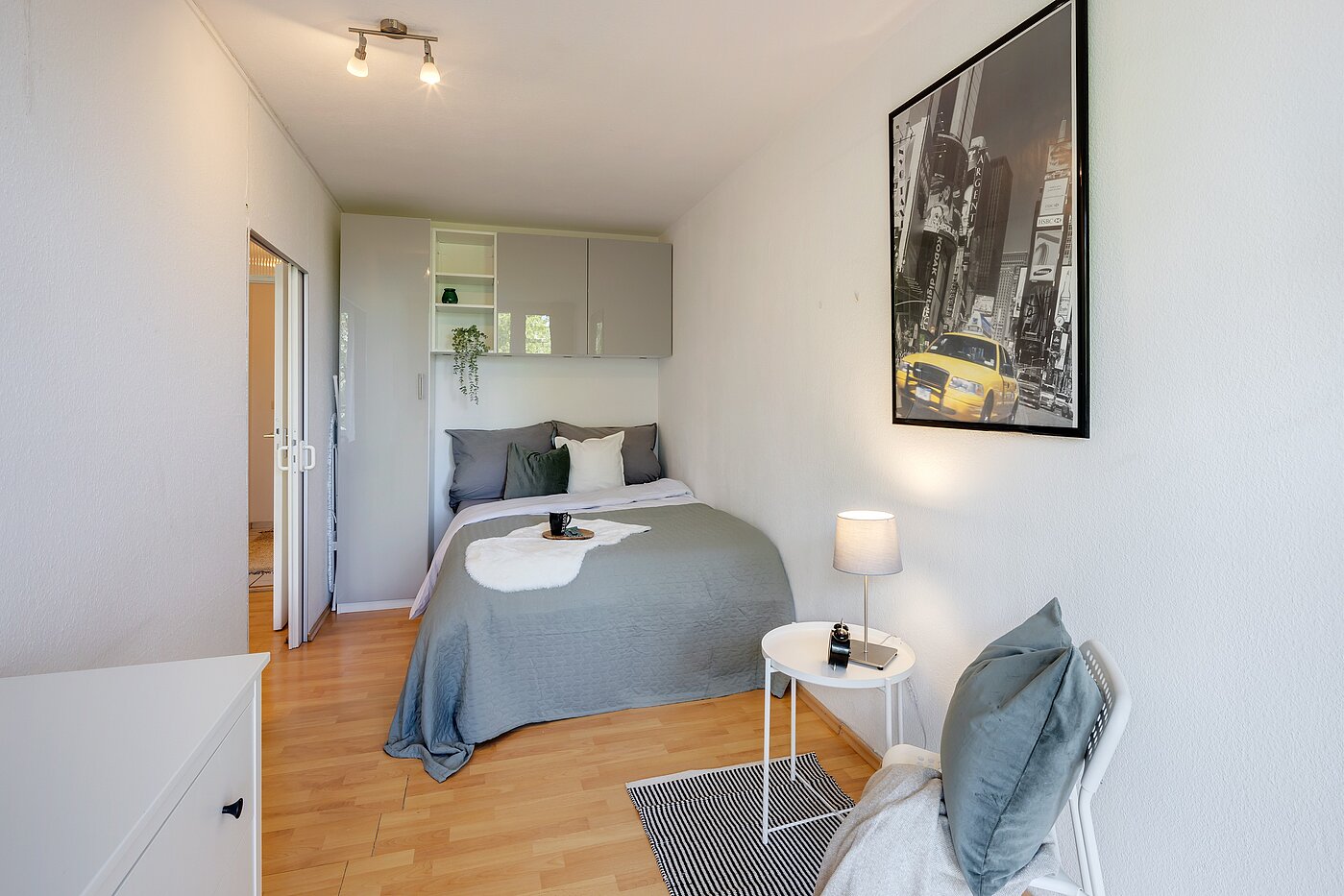 Apartment with 2 room | München-Sendling-Westpark | 2204ML2 | Schlafzimmer mit Zugang...