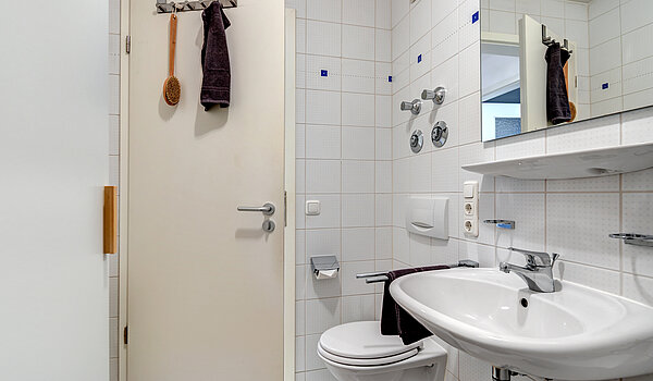 Apartment with 2 room | München-Neuhausen | 70440 | Badezimmer