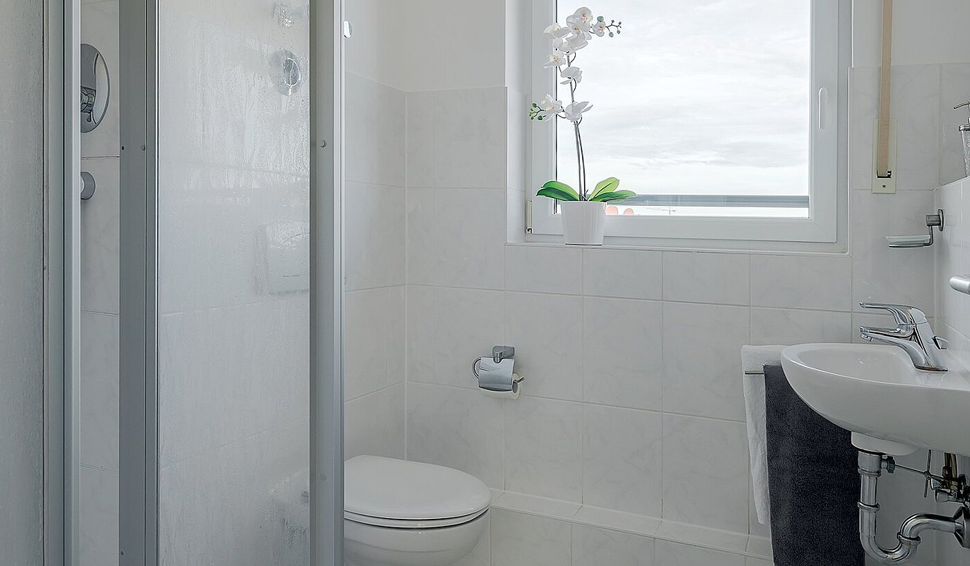 Attic Apartment with 4 room | 1608ML5 | separates Duschbad