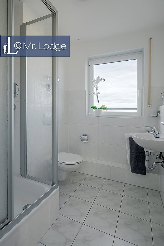 Attic Apartment with 4 room | 1608ML5 | separates Duschbad