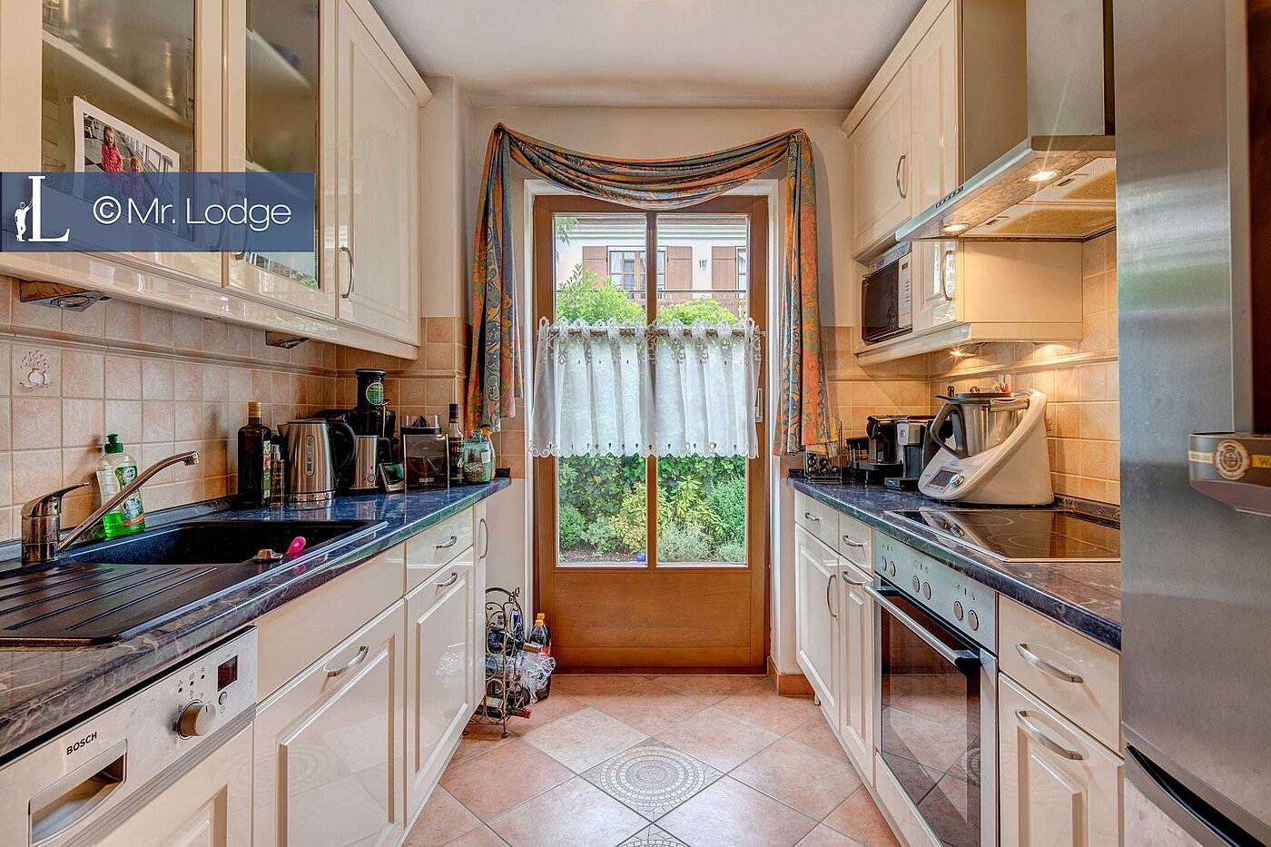 Ground floor apartment with 2 room | München-Lochhausen | 1706ML1 | Küche/Frühstücksterrasse-Ost